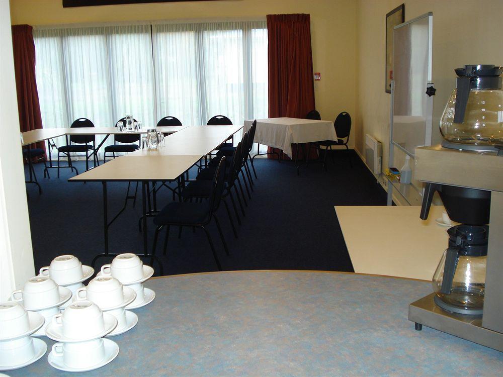 אוהקונה The Peaks Motor Inn מראה חיצוני תמונה