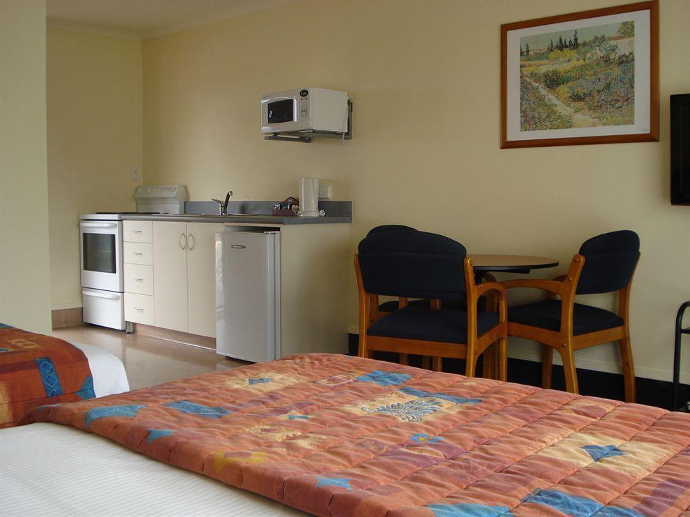 אוהקונה The Peaks Motor Inn מראה חיצוני תמונה